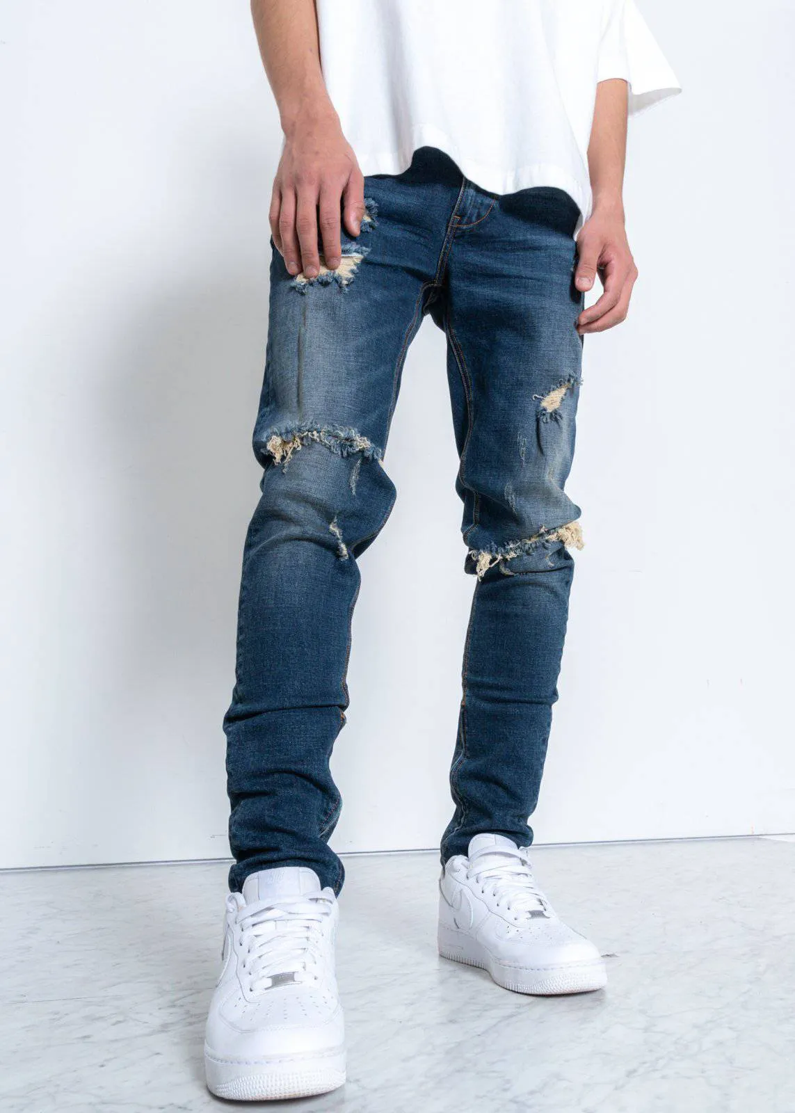 Konus Men's Heavy Wash Distressed Jeans